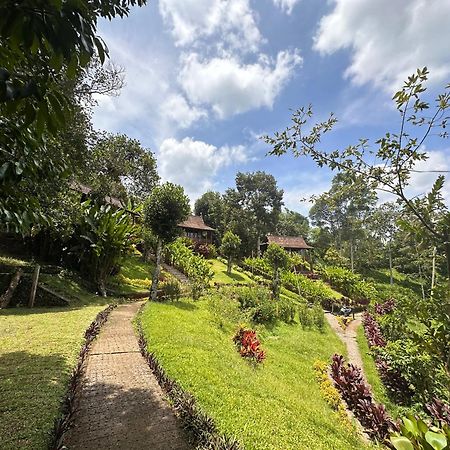Sang Tirta Resort Penebel Zewnętrze zdjęcie