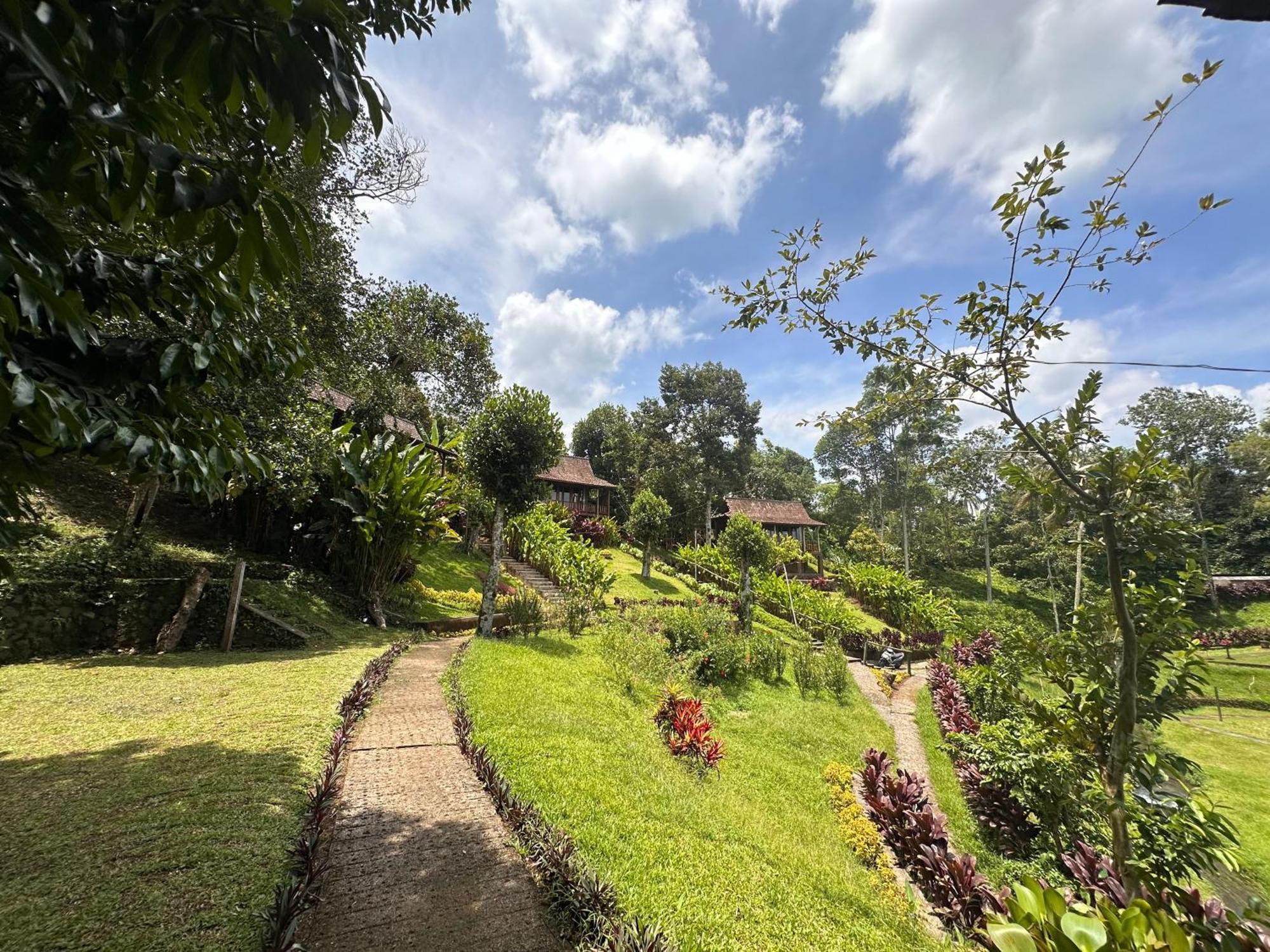 Sang Tirta Resort Penebel Zewnętrze zdjęcie